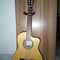 گیتار کارولی اصل پیکاپ دار حرفه ای