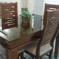 میز ناهار خوری ۴ نفره