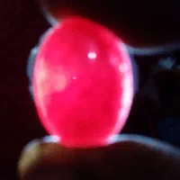 کاوشگر سنگ های قیمتی و جواهرات و نیمه قیمتی