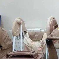 صندلی غذای تاب شو موزیکال