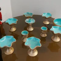 مقداری لوازم منزل نو هست خریداری شده ولی جمع بوده