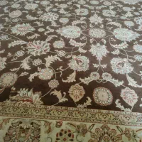 فرش ۹متری ۲عدد به همراه فرش ۱ونیم متری