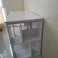 میز تحریر در حد نو