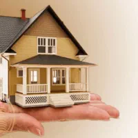 220 متری ویلایی/خیابان 43 دانشجو