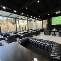 کافه رستوران آنا --- جذب ویتر خانم