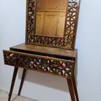 میز و آینه چوبی آرایش