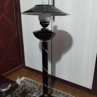 چراغ پایه دار