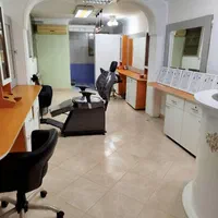 اجاره صندلی سالن زیبایی ماریا|خدمات آرایشگری و زیبایی|بندر انزلی, امامزاده|دیوار