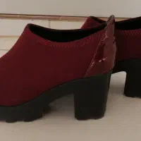 کفش زنانه پاشنه دار شرابی