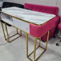میز ناخن و باکس ناخن ست