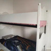 تخت دو طبقه