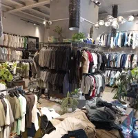 فروشنده و مدیر فروش وادمین اینستا و واتز اپ