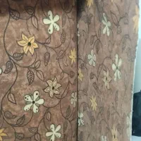 موکت طرح گلدار سالم و تمیز