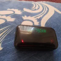 ساعت نو|ساعت|شیراز, تندگویان|دیوار