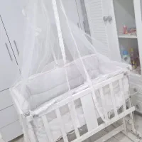 تخت کنارمادر