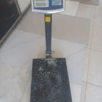 باسکول دیجیتال ۳۰۰کیلویی