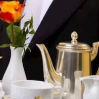 استخدام فوری آبدارچی خانم و خدمات آقا