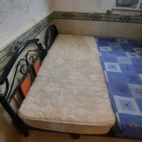 تخت فرفورژه یکنفره|تخت و سرویس خواب|چابهار, |دیوار