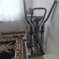 دوچرخه ثابت و تلویزیون|حراج|بروجرد, |دیوار