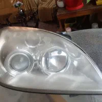 چراغ جلو ام وی ام ۵۳۰ سمت راست