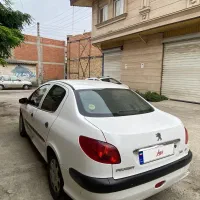 پژو ۲۰۶ اس دی / وی هشت