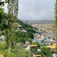 زمین باغی واقع در ملار پایین دست جاده آبگرم|فروش زمین و ملک کلنگی|رینه, |دیوار
