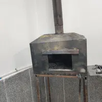 میز آهنی و منقل زغال قلیان