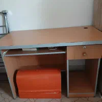 میز کامپیوتر
