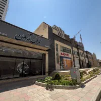 فروش-مغازه-55-متری-دو-بر-تابلو-خور-بر-اصلی