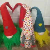 تعدای عروسک|اسباب‌‌بازی|قم, زاویه|دیوار