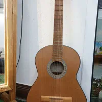 گیتار دست ساز