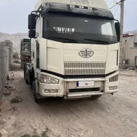 تریلر فاو و لبه