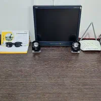 میز کامپیوتر|میز تحریر و کامپیوتر|اصفهان, لاله|دیوار