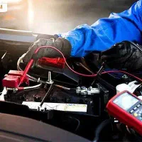 عیب‌یابی و تعمیر تخصصی برق خودروهای داخلی و خارجی.