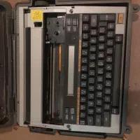 دستگاه تایپ قدیمی کنون