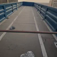 لبه تریلی|خودرو سنگین|برخوار, |دیوار