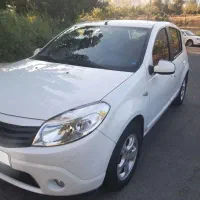 ساندرو مدل 97/ سند تک برگ/ در حد صفر|خودرو سواری و وانت|تهران, گلستان (شهرک راه آهن)|دیوار