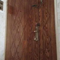 درب دولنگه چوبی