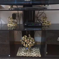 میز تلوزیون شیشه ای