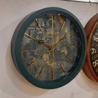 ساعت های دیواری کروم اک