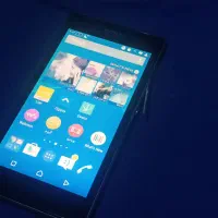 SONY  Z1
