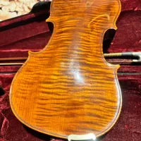 ویولن خوش صدای Amati مدل۲۰۰ دارای تجهیزات کامل|ویولن|گرگان, |دیوار