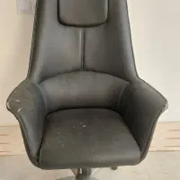 صندلی چرخدار