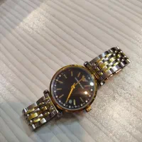 ساعت نو اصلا استفاده نکردم