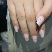 کاشت ناخن تا شب یلدا فقط ۲۲۰|خدمات آرایشگری و زیبایی|اردبیل, |دیوار