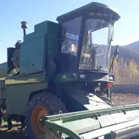 کمباین جاندیر ۱۰۵۵i