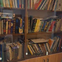 کتابخانه|کتابخانه، شلف، قفسه‌های دیواری|قزوین, |دیوار