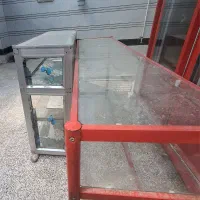 ویترین شیشه ای مغازه