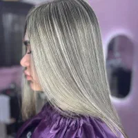 مدل رنگ و لایت فقط هزینه مواد(جهت تکمیل آلبوم)|خدمات آرایشگری و زیبایی|مشهد, کوثر|دیوار