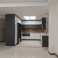 اپارتمان ۷۲ متری شهرک یاس رو به افتاب / شمالی